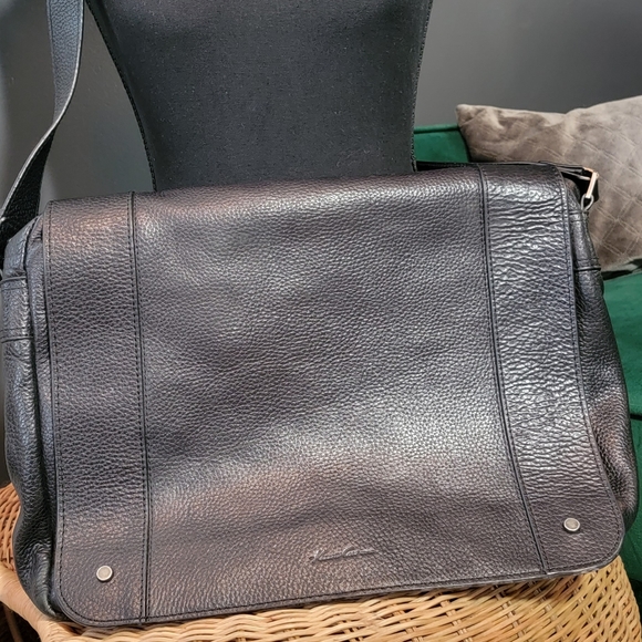 Kenneth Cole New York Other - Kenneth Cole New York Messenger/Laptop Bag